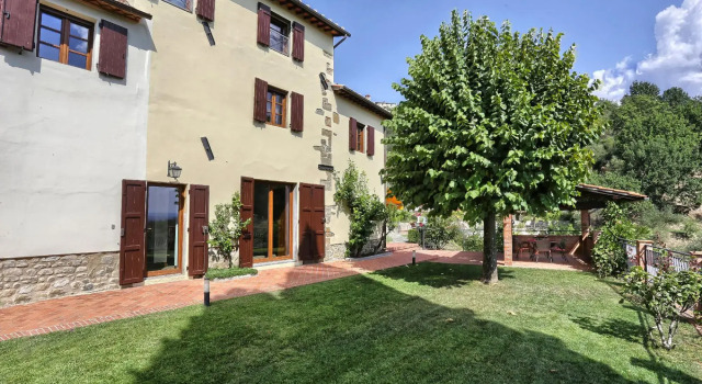 Casanivi 14 2 in Uzzano, Prenota Hotel Uzzano Toscana