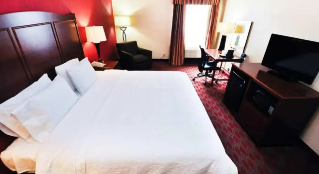 Номер Standard Hampton Inn Carrollton KY