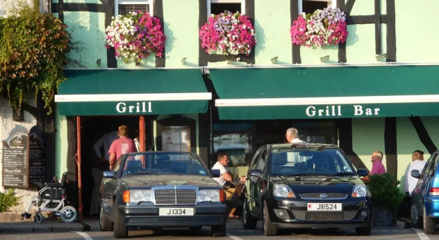 The Dolphin Hotel