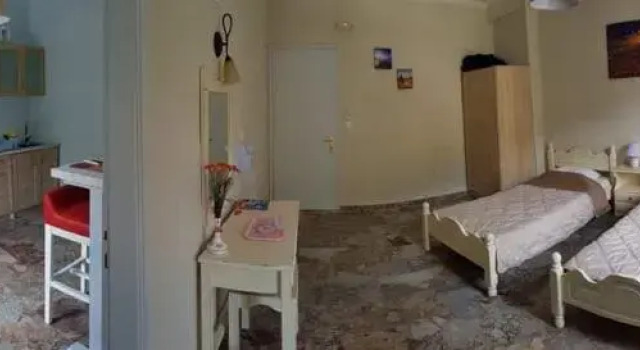 Апартаменты с балконом Irene Apartments