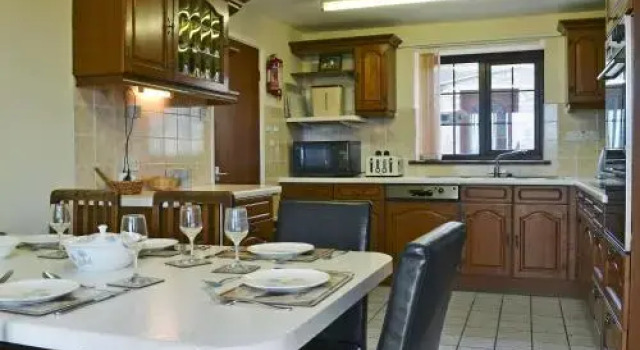 Bryn Hudol, Book Hotel Llannor Gwynedd