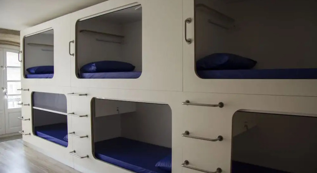Кровать в общем номере HOSTELCROSS