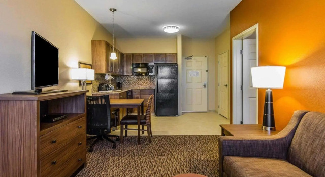 Двухместный люкс MainStay Suites Watford City - Event Center