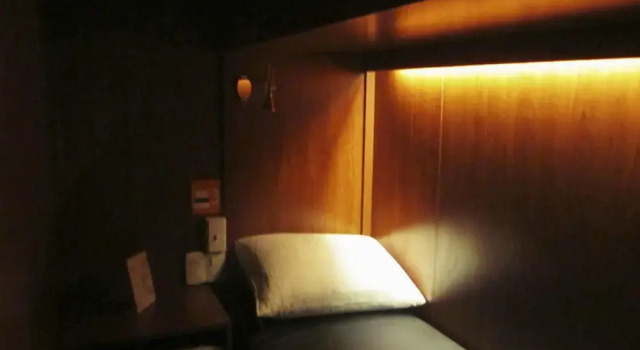 Номер Standard Onkel Inn Airport Sleepbox