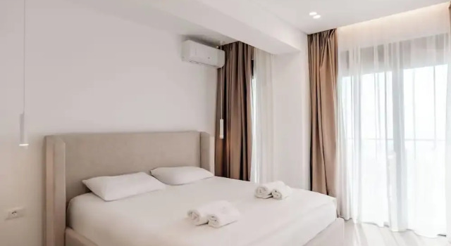 Люкс StarLight Apartments 2