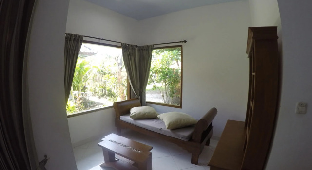 Gili Smile Bungalow, Забронировать Отель Отели Гилей Траванган с завтраком, рядом с Порт Гили Траванган, Завтраки