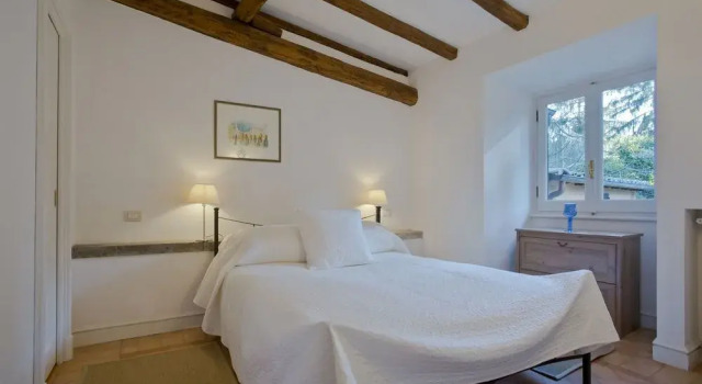 Via Pierre - Villas in the countryside of Rome, Book Hotel Hoteller i Grottaferrata med parkering, Parkering