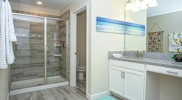 Gorgeous 5 Bd Single Family with Pool 5528, Забронировать Отель Отели Давенпорт с парковкой, Парковка