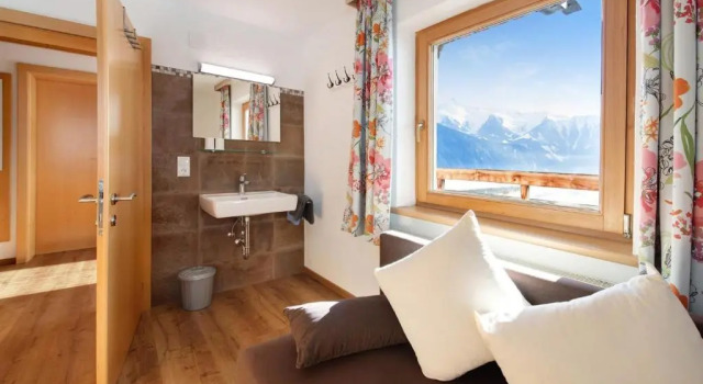 Fewo Innerspielleiten 24 Personen, Prenota Hotel Hotel a Tirolo con parcheggio, Parcheggio