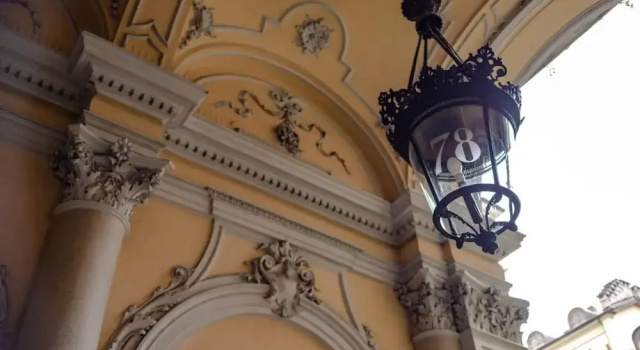 Re Vittorio, Buchen Sie Bed & Breakfast Historisches Zentrum Turin, in der Nähe von Vinzaglio Metro Station