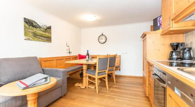Апартаменты Standard Feriengut Ottacherhof - Active Family Holiday in central Hollersbach