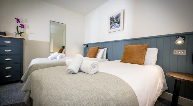Семейный люкс с 2 комнатами Loch Ness Inn