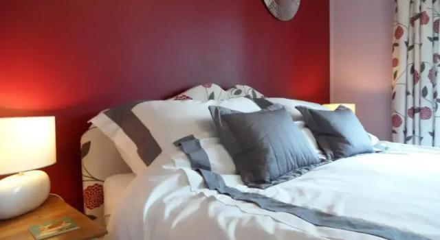 6 The Mill House BB