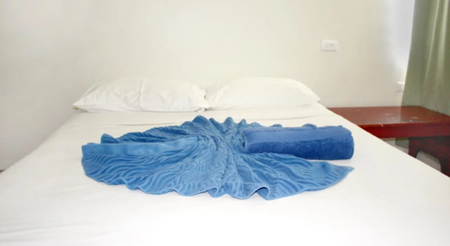 Sailors Beach Fiji, Забронировать Отель Отели Нади с завтраком, рядом с Пляж Wailoaloa Beach, Завтраки