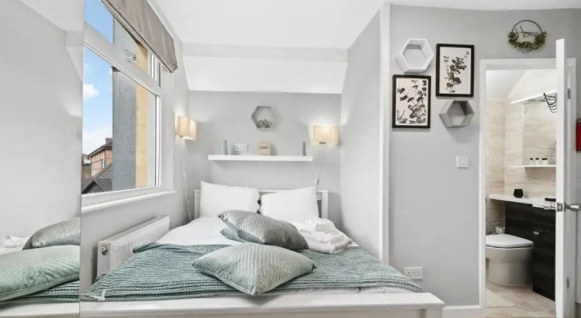 Stunning Studio Flat for 2 people in Kensal Green near West Kilburn, Ladbroke Grove and Maida Hill
