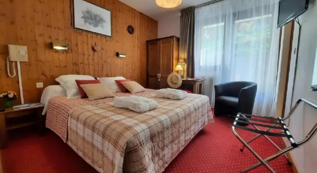 Двухместный номер Standard Hôtel Les Triolets