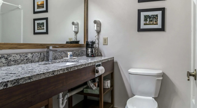 Четырёхместный номер Standard Comfort Inn East Oregon - Toledo