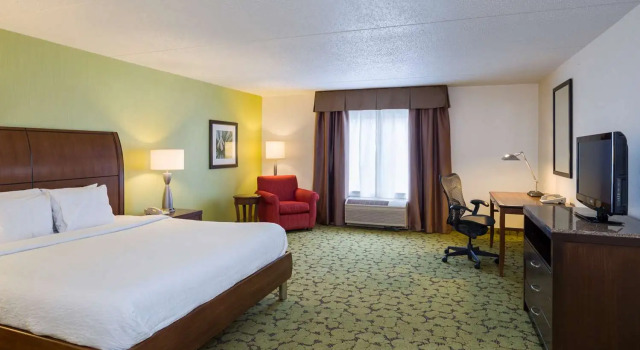 Номер Standard Hilton Garden Inn Edison/Raritan Center