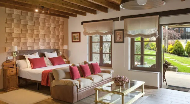 Студия Apartamentos El llugarón