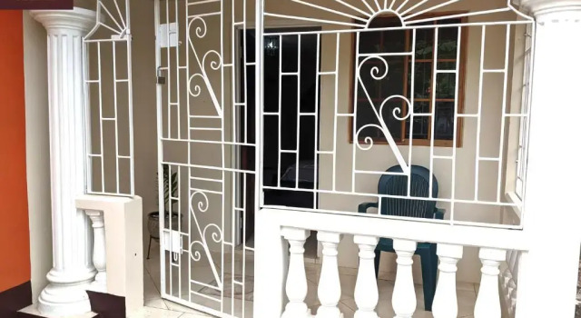Oasis Living Getaway in Mandeville, Manchester, Book Lejlighed Mandeville Manchester