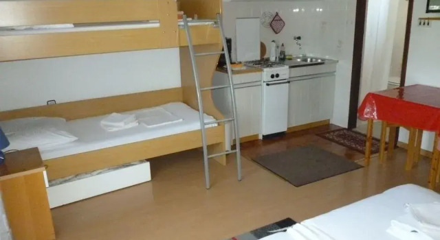 Apartments Zaterini