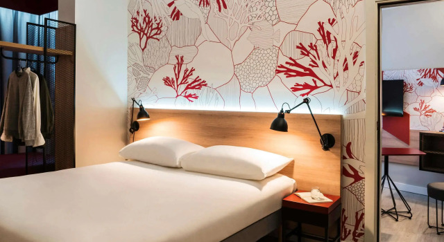 Отель ibis Styles Barcelona City Bogatell