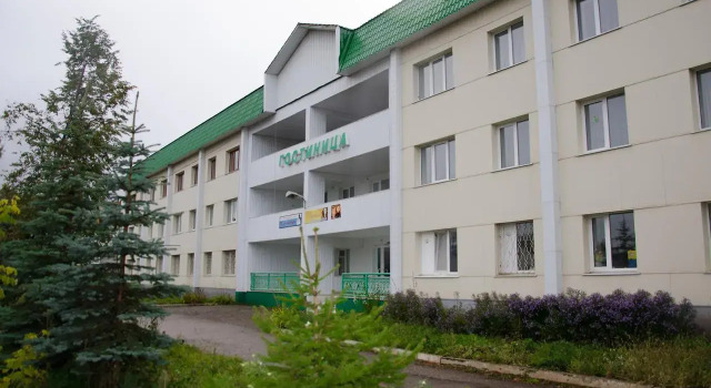 Нефтяник