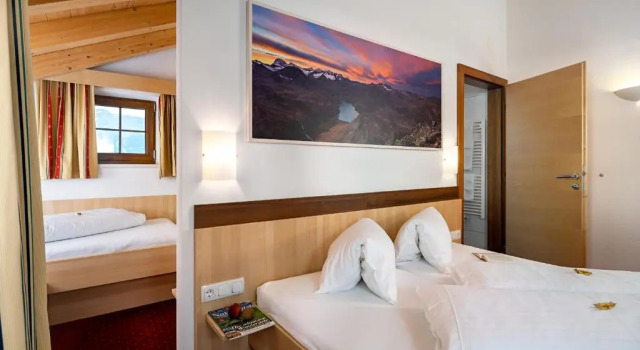 Apart-Hotel Aurora Fiss