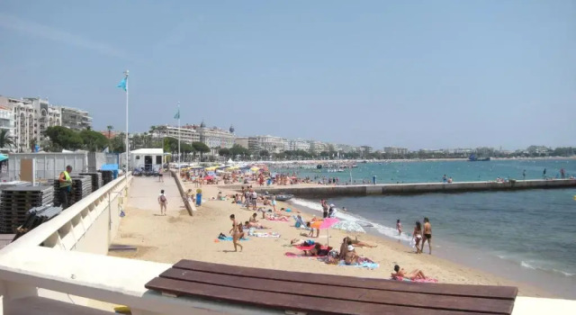 Апартаменты Nature 2 pièces 3 étoiles calme plein centre cannes 5 mn des plages et Palais