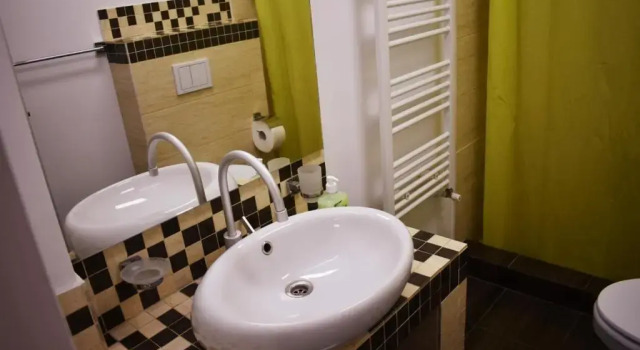 Апартаменты Grand Central Accommodation - Beldiman
