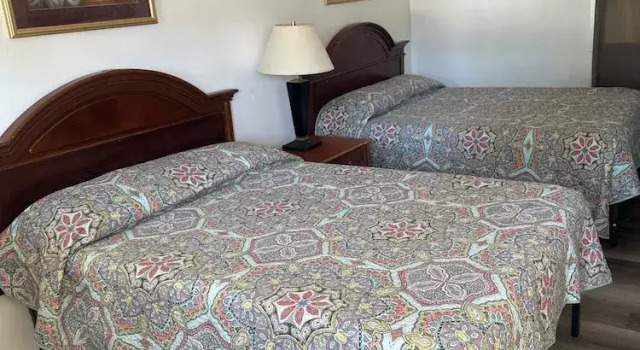 Adriatic, Boek Hotel La Crosse 