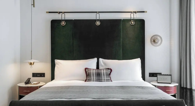 Номер Premium Shanghai Blackstone M Hotel