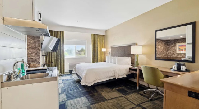 Номер Deluxe Sonesta Essential Vacaville Napa Valley