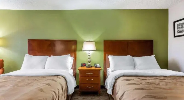 Standard Neljän hengen huone Quality Inn Forsyth near GA Public Safety Training Center