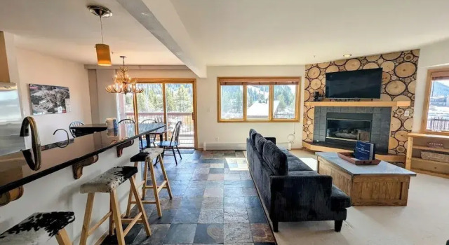 Cinnamon Ridge C114