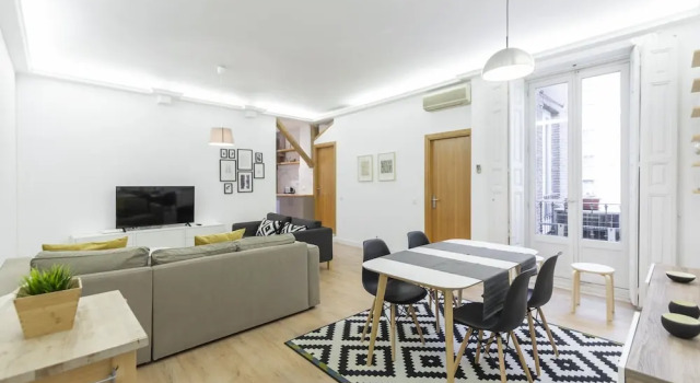 Dobo Rooms Zurbano I