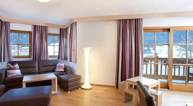 Апартаменты Chalet in Pinzgau Near Wildkogel Arena