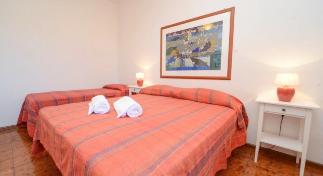 Rentopolis - Memi, Book Hotel Hotels in Sicily with Parking, Parking