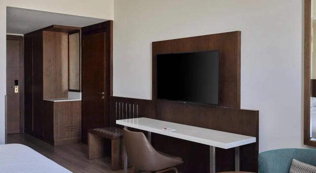 Двухместный номер Deluxe Riyadh Airport Marriott Hotel