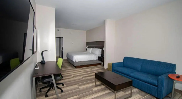 Люкс Holiday Inn Express & Suites Tonawanda - Buffalo Area by IHG