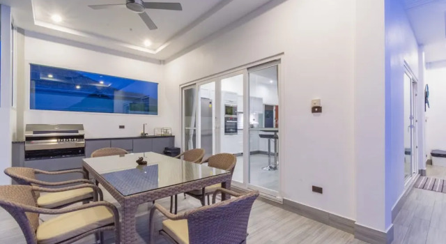 Tropical 3 Bedroom Pool Villa MP75