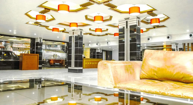 Hotel Subash International, Забронировать Отель Отели Джамму и Кашмира с парковкой, Парковка