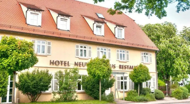 Четырёхместный номер Standard Hotel Neuwirtshaus