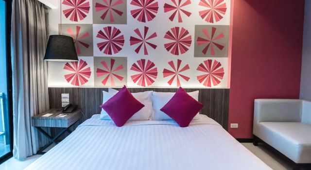 Семейный номер Standard с балконом Hotel J Residence Pattaya