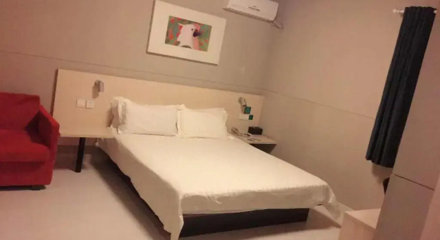 Двухместный номер Superior Jinjiang Inn Dongguan Nancheng Xiping Subway Station