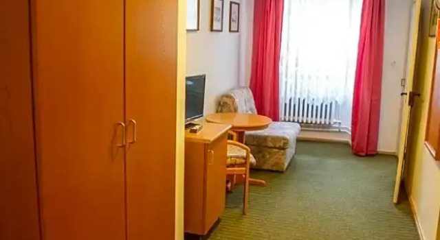 Трёхместный номер Standard с красивым видом из окна Hotel-Restaurant am weißen Turm Self Check-in