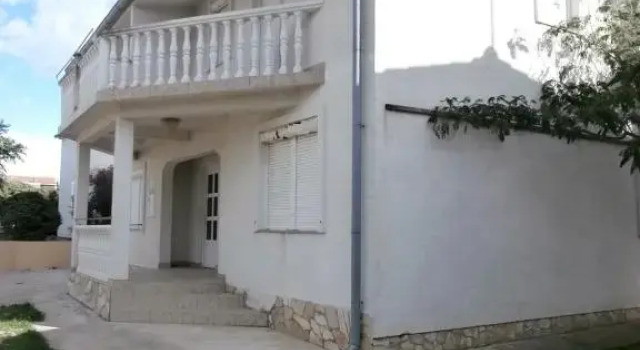 VRSI, SUNNY HOUSE for 8, Buchen Sie Ferienwohnung Vrsi Gespanschaft Zadar