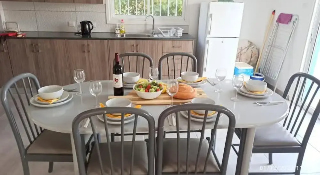 Freshly Refurbished Apartment in Paralimni, Cyprus, Забронировать Апартаменты/квартира Апартаменты Паралимни, Апартаменты/квартира