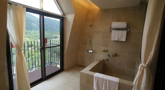 Номер Luxury Hotel Les Champs