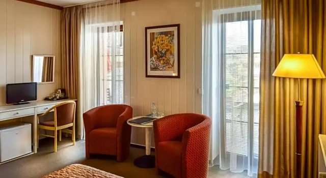 Номер Standard с балконом Hotel Maxant